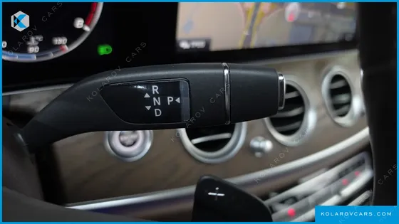 MERCEDES E-CLASS E300 4MATIC EXCLUSIVE