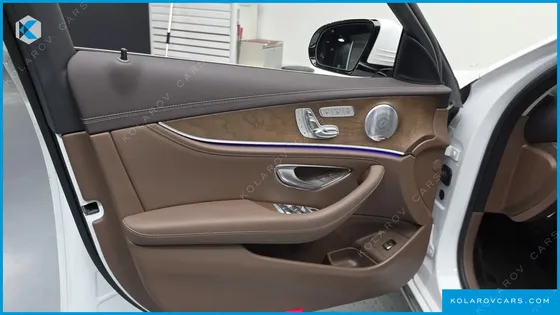 MERCEDES E-CLASS E300 4MATIC EXCLUSIVE
