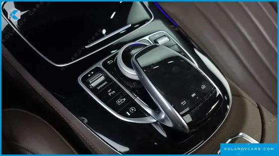 MERCEDES E-CLASS E300 4MATIC EXCLUSIVE