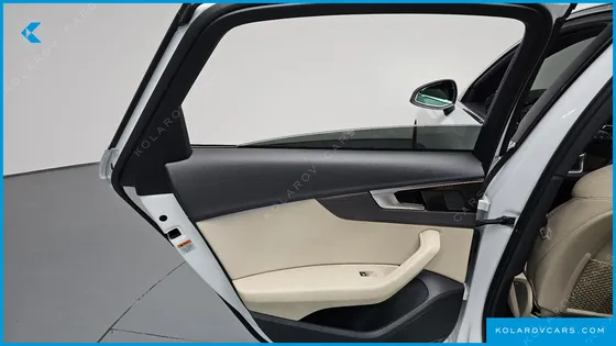 AUDI A4 40 TFSI PREMIUM