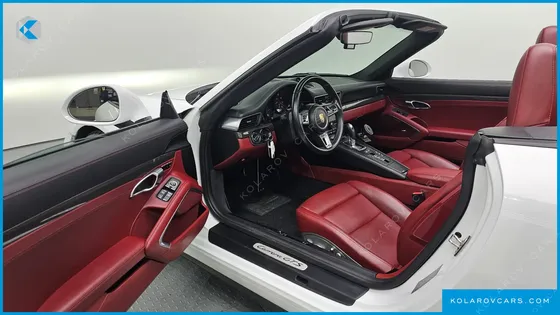 PORSCHE 911 CARRERA GTS CABRIOLET