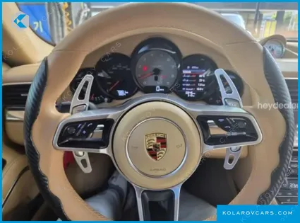 PORSCHE 911 TARGA 4S