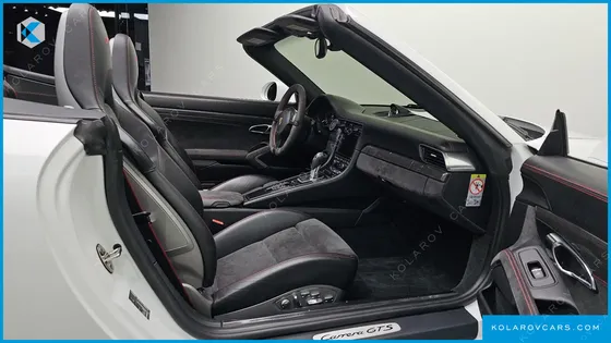 PORSCHE 911 CARRERA GTS CABRIOLET