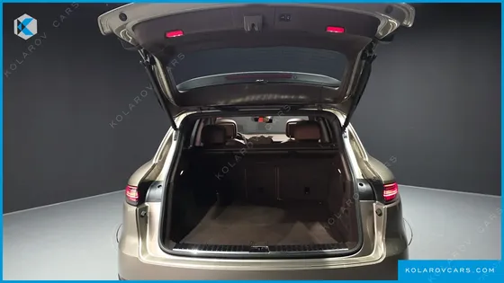 PORSCHE CAYENNE 3.0