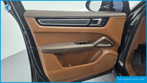 PORSCHE CAYENNE 4.0 TURBO