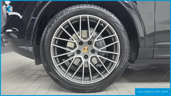 PORSCHE CAYENNE 3.0 COUPE