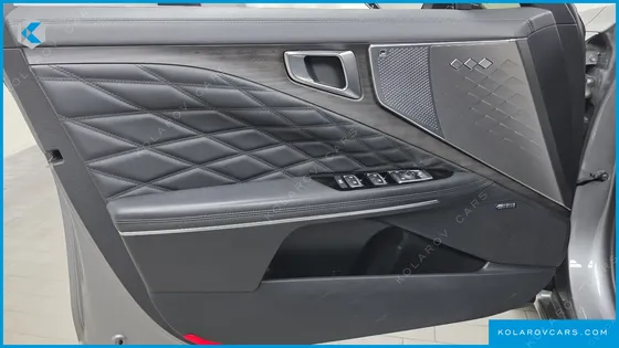 KIA K8 2.5 GASOLINE 2WD
