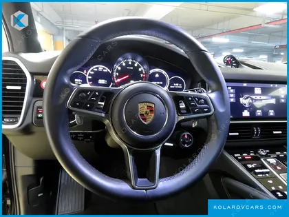 PORSCHE CAYENNE 3.0