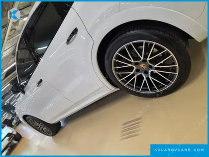 PORSCHE CAYENNE 3.0 COUPE