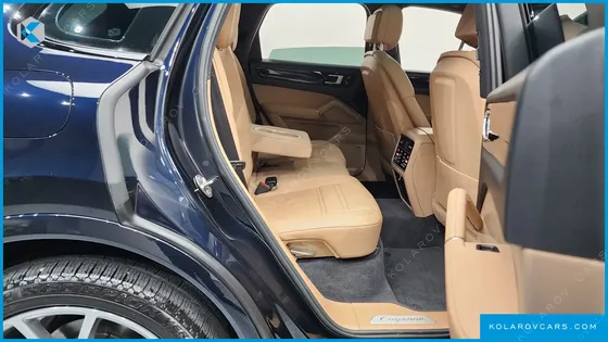 PORSCHE CAYENNE 3.0