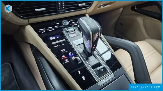PORSCHE CAYENNE 3.0 COUPE