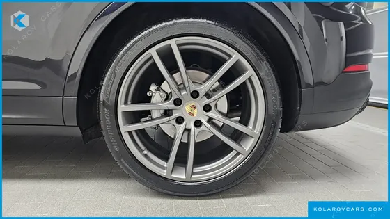 PORSCHE CAYENNE 3.0 COUPE