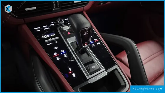 PORSCHE CAYENNE 3.0 PLATINUM EDITION