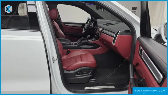 PORSCHE CAYENNE 3.0 PLATINUM EDITION
