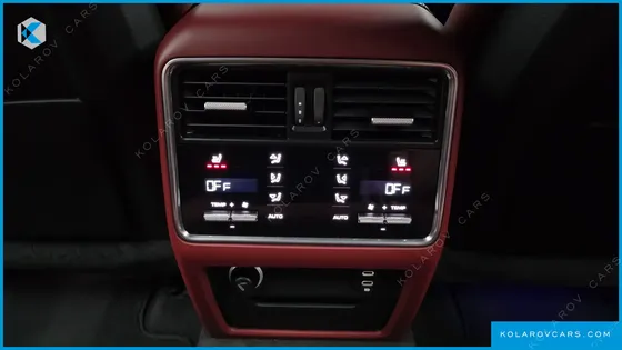 PORSCHE CAYENNE 3.0 PLATINUM EDITION