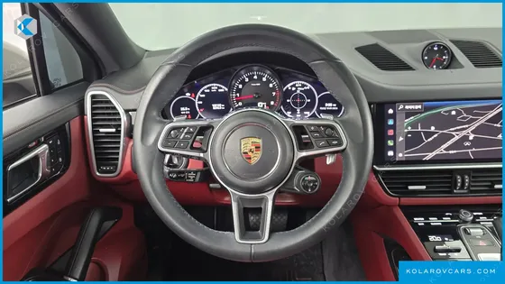 PORSCHE CAYENNE 3.0 COUPE PLATINUM EDITION