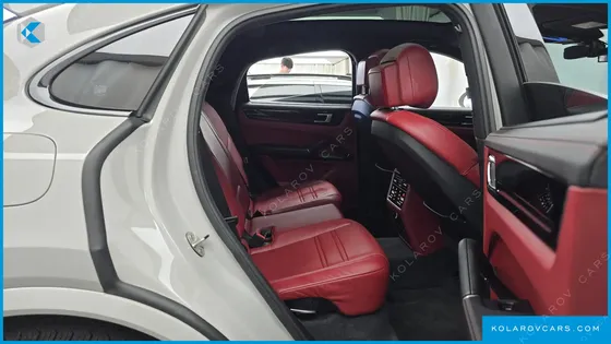 PORSCHE CAYENNE 3.0 COUPE