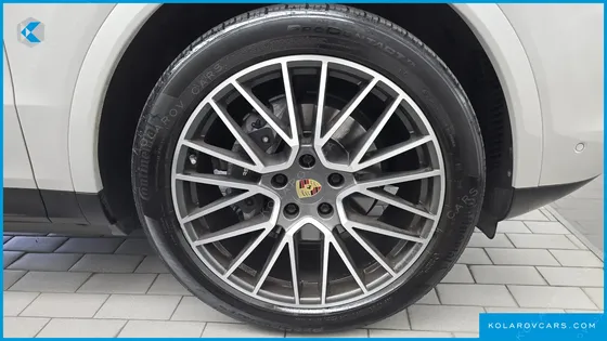 PORSCHE CAYENNE 3.0 COUPE