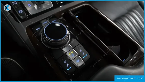 GENESIS EQ900 3.8 GDI AWD