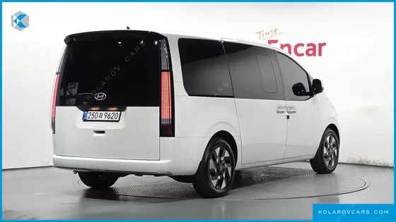 HYUNDAI STARIA HEV 1.6T LOUNGE 7-SEATER