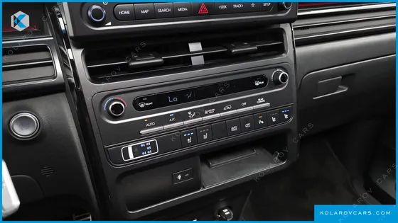 HYUNDAI STARIA HEV 1.6T LOUNGE 7-SEATER