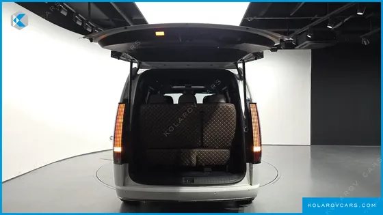 HYUNDAI STARIA HEV 1.6T LOUNGE 7-SEATER