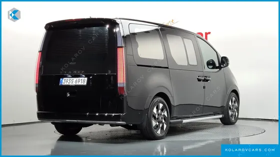 HYUNDAI STARIA L3.5 LOUNGE 7-SEATER