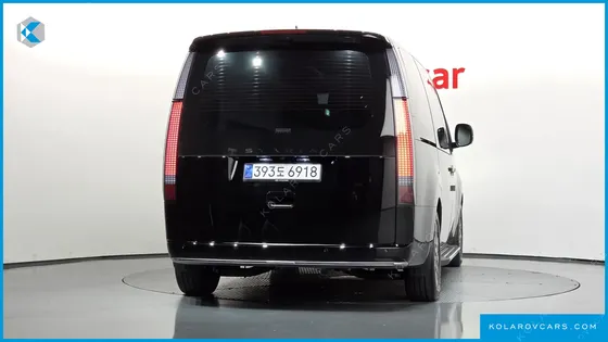 HYUNDAI STARIA L3.5 LOUNGE 7-SEATER