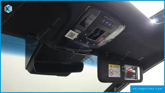 HYUNDAI STARIA L3.5 LOUNGE 7-SEATER