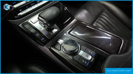 GENESIS EQ900 3.8 GDI AWD