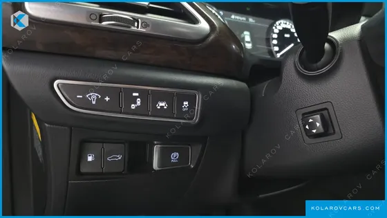 GENESIS EQ900 3.8 GDI AWD