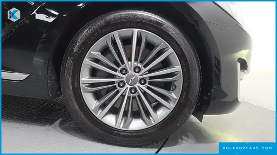 GENESIS EQ900 3.8 GDI AWD