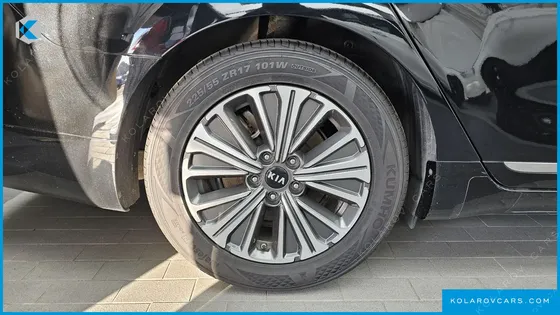 KIA K7 SIGNATURE