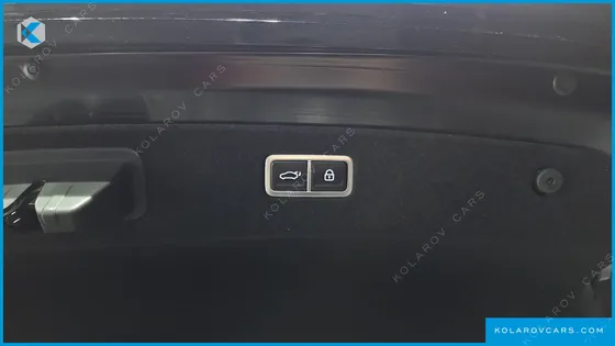 GENESIS G90 GASOLINE 3.5 TURBO E-S/C AWD LWB