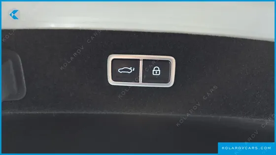 GENESIS G90 GASOLINE 3.5 TURBO AWD