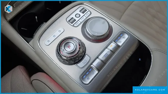 GENESIS G90 GASOLINE 3.5 TURBO 2WD