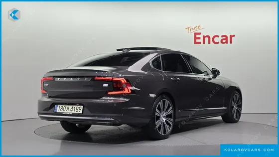 VOLVO S90 T8 AWD ULTIMATE BRIGHT