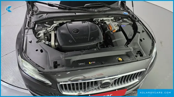 VOLVO S90 T8 AWD ULTIMATE BRIGHT