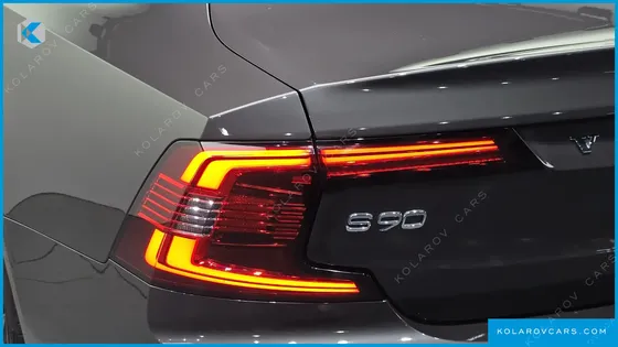 VOLVO S90 T8 AWD ULTIMATE BRIGHT