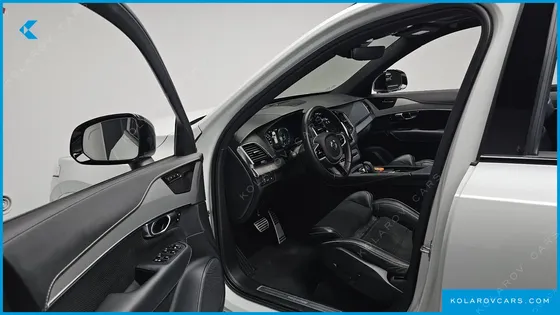VOLVO XC90 T8 R-DESIGN HYBRID