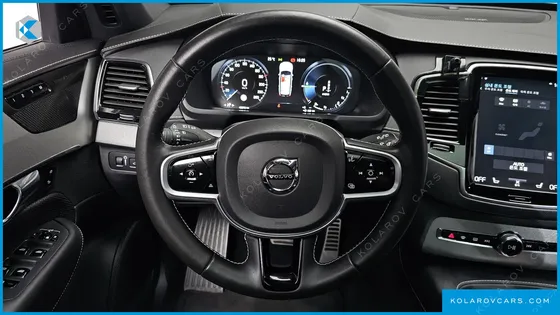 VOLVO XC90 T8 R-DESIGN HYBRID