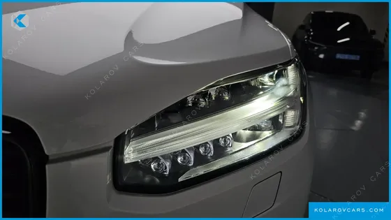 VOLVO XC90 T8 R-DESIGN HYBRID