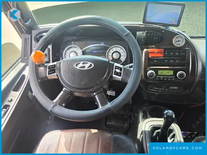 HYUNDAI MEGA TRUCK GOLD