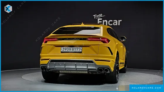 LAMBORGHINI URUS 4.0 V8