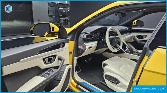 LAMBORGHINI URUS 4.0 V8