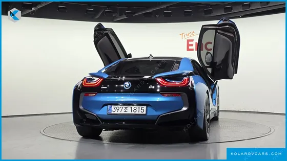 BMW I8 COUPE
