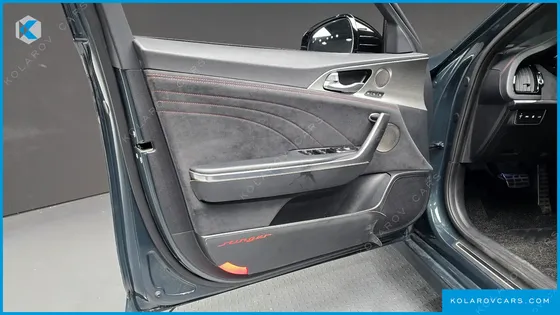 KIA STINGER 2.5 MASTERS ACRO EDITION