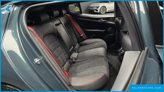 KIA STINGER 2.5 MASTERS ACRO EDITION