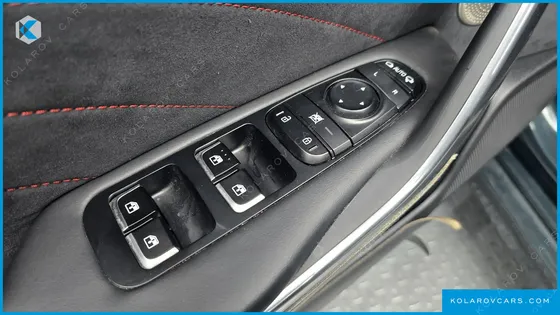 KIA STINGER 2.5 MASTERS ACRO EDITION