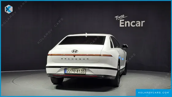 HYUNDAI GRANDEUR CALLIGRAPHY